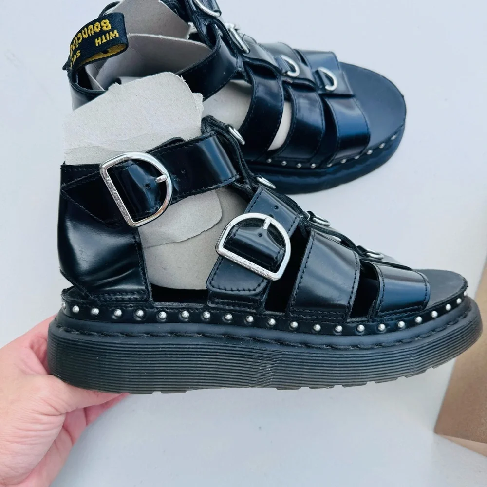 Dr Martens | Mackeye Black Buttero leather strap sandals - Picture 10 of 13